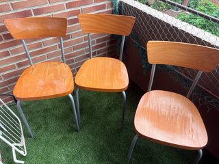 Mesa redonda terraza + 3 sillas