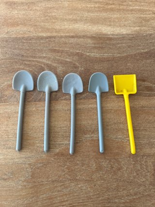 Playmobil pala, palas, gris, amarilla