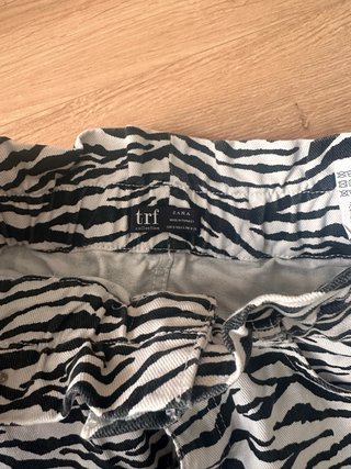 Falda Zara Talla S Animal Print