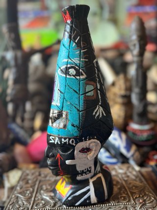 Busto Neo-Basquiat Ébano