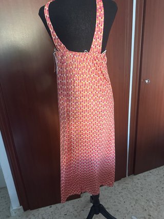 Vestido midi estampado naranja y rosa