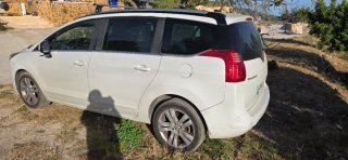 Peugeot 5008 2013