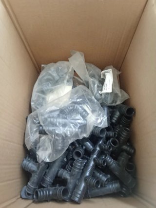 Piezas Uponor - Casquillos y tubo.