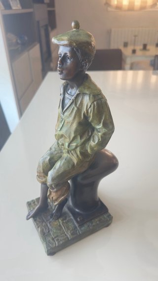 Niño marinero bronce antiguo Zarautz
