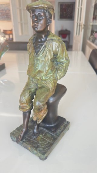 Niño marinero bronce antiguo Zarautz