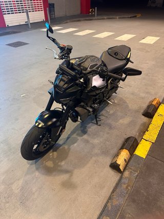 Yamaha MT-09 Y-AMT Automática