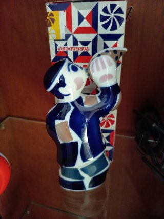 Figura  pieza Sargadelos