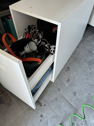 Cajonera blanca dormitorio/trastero