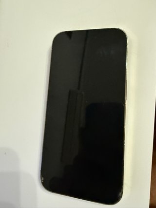 iPhone 14 Pro Dorado