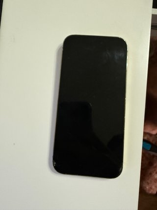 iPhone 14 Pro Dorado