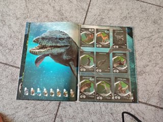 Álbum Jurassic World Día Cromocartas Oficial