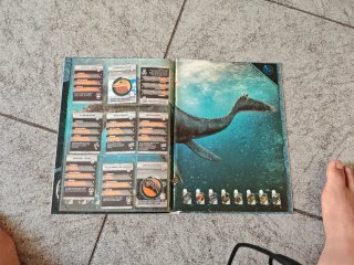 Álbum Jurassic World Día Cromocartas Oficial