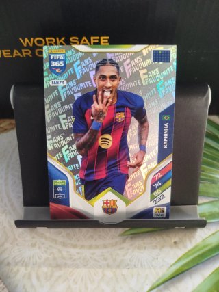 Cromo Panini FIFA 365 Raphinha