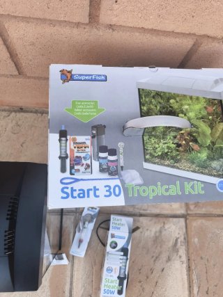 Pecera Superfish 25L con accesorios
