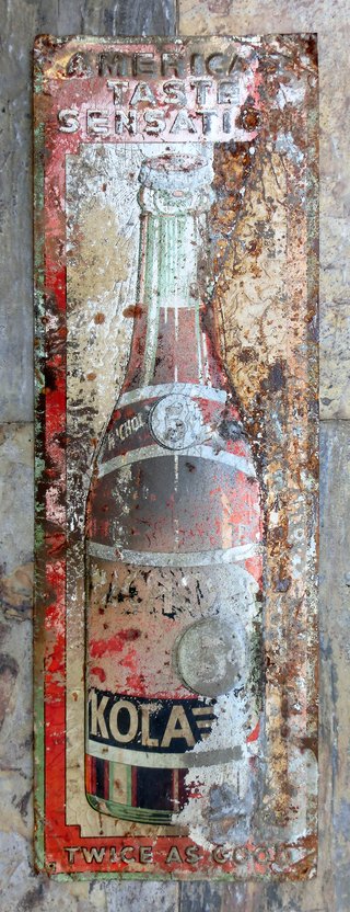 ANTIGUA CHAPA VINTAGE NICHOL KOLA DECO INDUSTRIAL