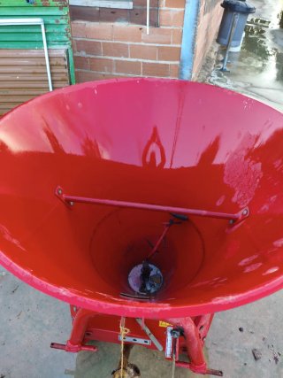 Abonadora 500 kilos