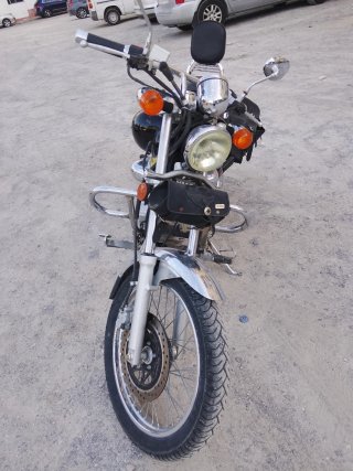 Moto Cruiser 125cc Negra Manual