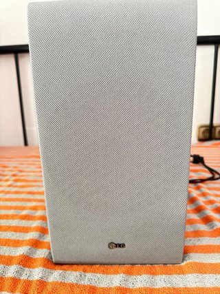 Barra de Sonido LG 320W Bluetooth + Subwoofer
