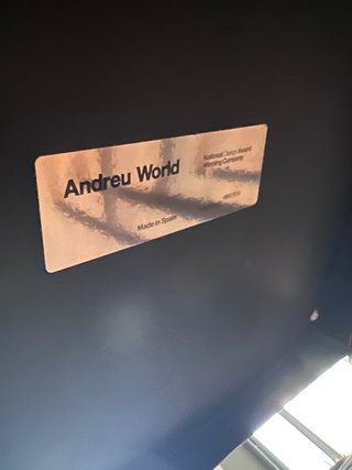 Taburetes Andreu World