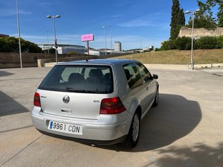Volkswagen Golf 2003 1.8T