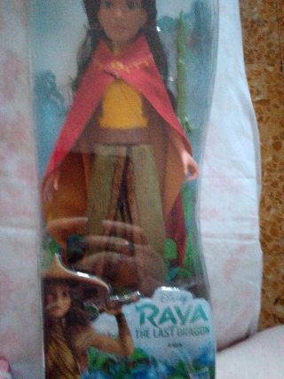 Raya e l ultimo drago Disney bambola