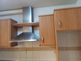 Mueble de cocina con electrodomésticos