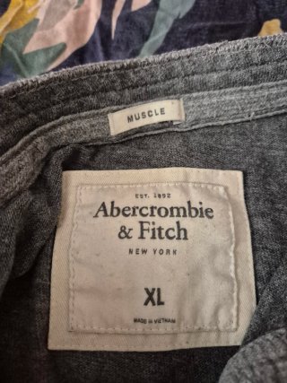 Camiseta Henley Abercrombie & Fitch Talla XL
