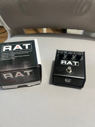 Pedal de distorsión RAT