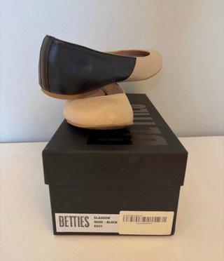 Bailarinas Bicolor Betties Beige y Negro