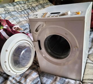 Lavatrice e lavastoviglie giocattolo Miele