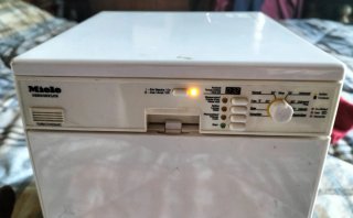 Lavatrice e lavastoviglie giocattolo Miele