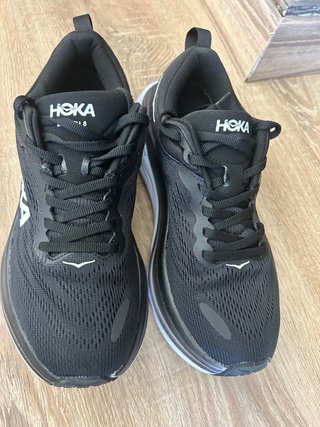 Zapatillas Hoka Negras y Grises