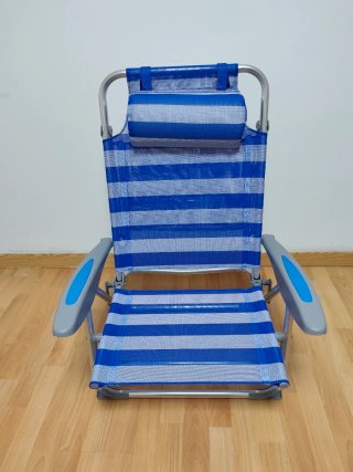 Silla de playa plegable sin usar