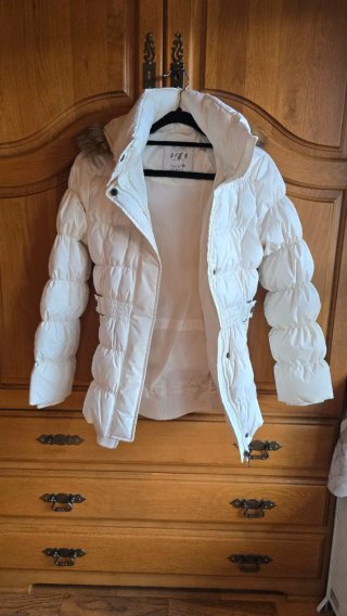 Lote 2 anoraks y un chaquetón niña talla 14 años