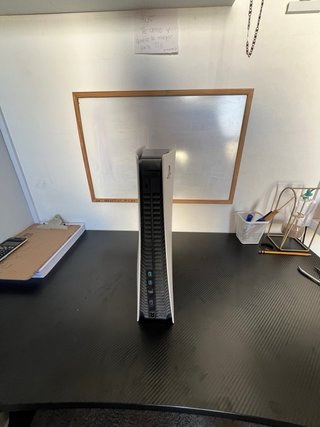PS5 con 3 giochi e 1 controller