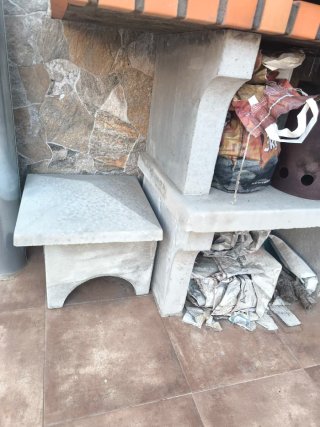 Barbacoa de obra ladrillo y hormigón