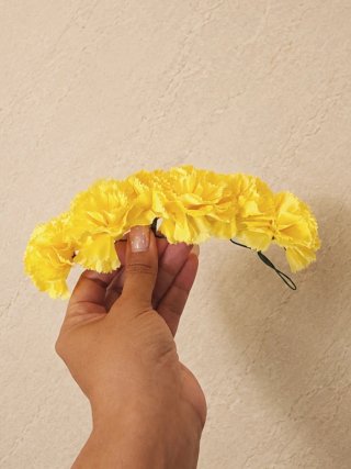 Ramillete Flamenca Claveles Amarillo