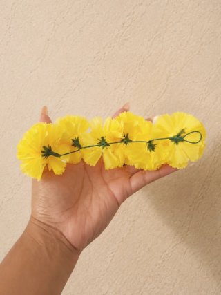 Ramillete Flamenca Claveles Amarillo