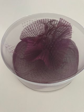 Tocado morado
