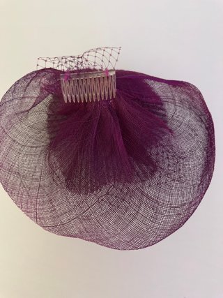 Tocado morado