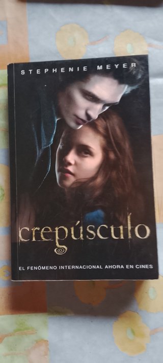 LOTE DE 11 LIBROS
