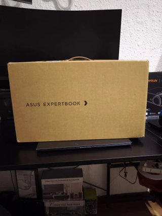 ASUS ExpertBook i7 13ª Gen 24GB RAM 1TB SSD