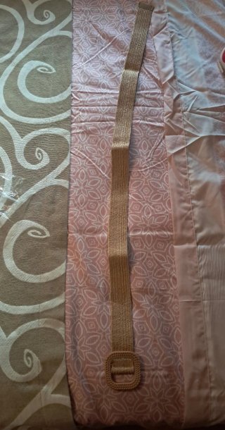 Cinturón beige y rosa tejido