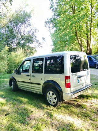 Ford Grand Tourneo Connec 2007