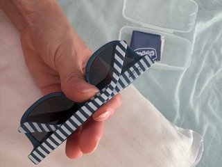 Gafas de sol infantiles Chicco nuevas