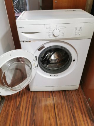 Lavadora BEKO 5kg Carga Frontal