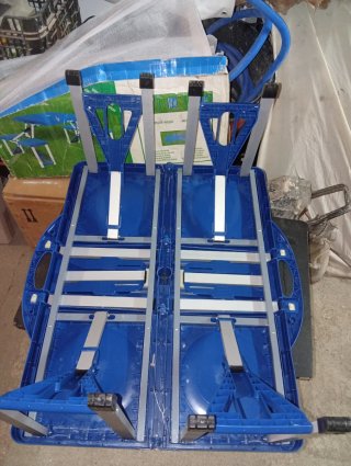 Mesa Picnic Plegable Azul y Blanca