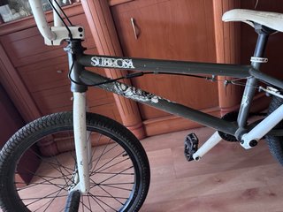 Bicicleta BMX Subrosa