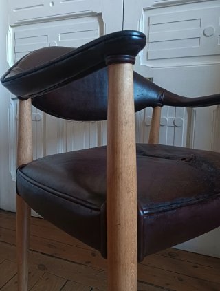 Silla Gamboa Piel y Madera