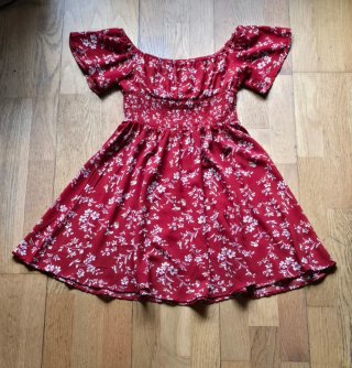 Vestido rojo estampado floral
